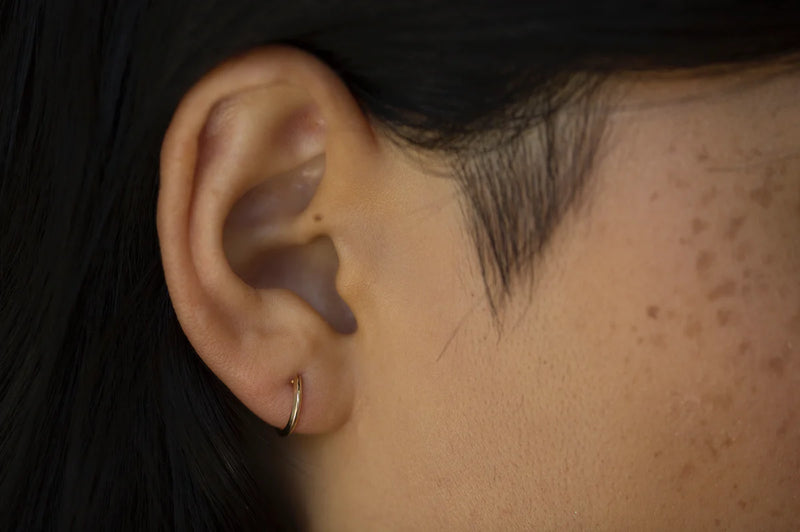 NY Small Hoop Earring - Single