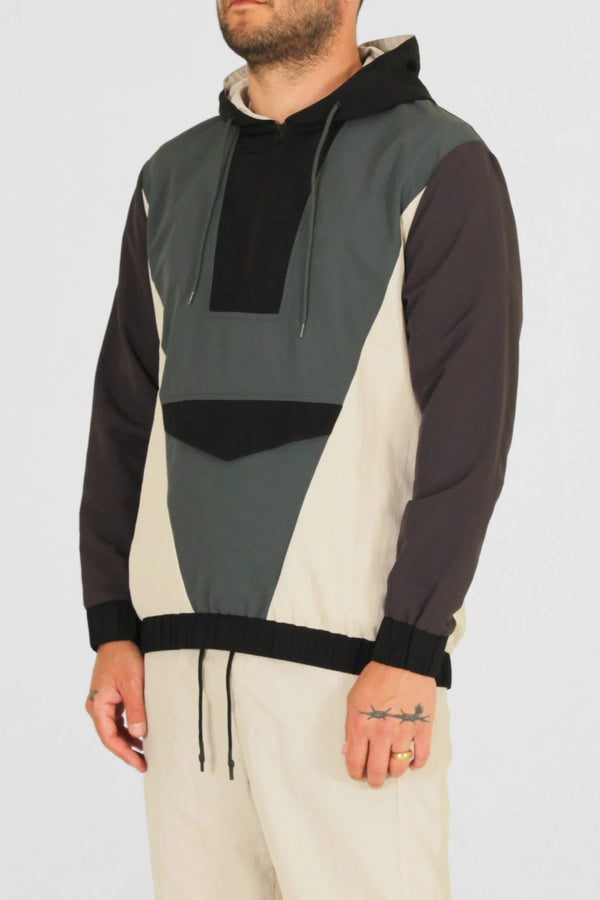 Hollis Nylon Pullover Jacket in Emerald