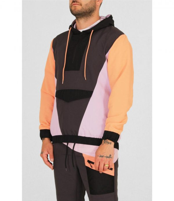 Hollis Nylon Pullover Jacket in Charcoal
