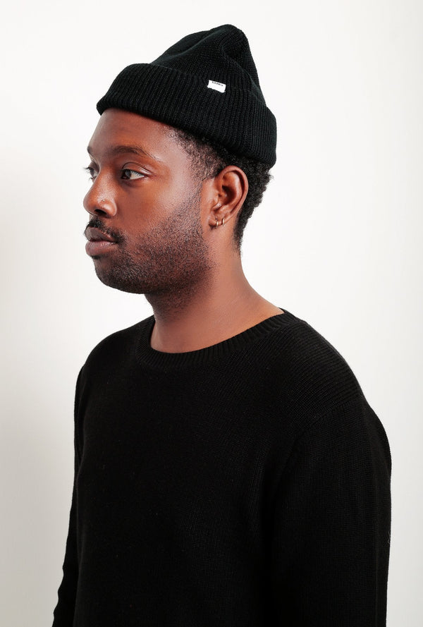 Banks Primary Beanie in Black