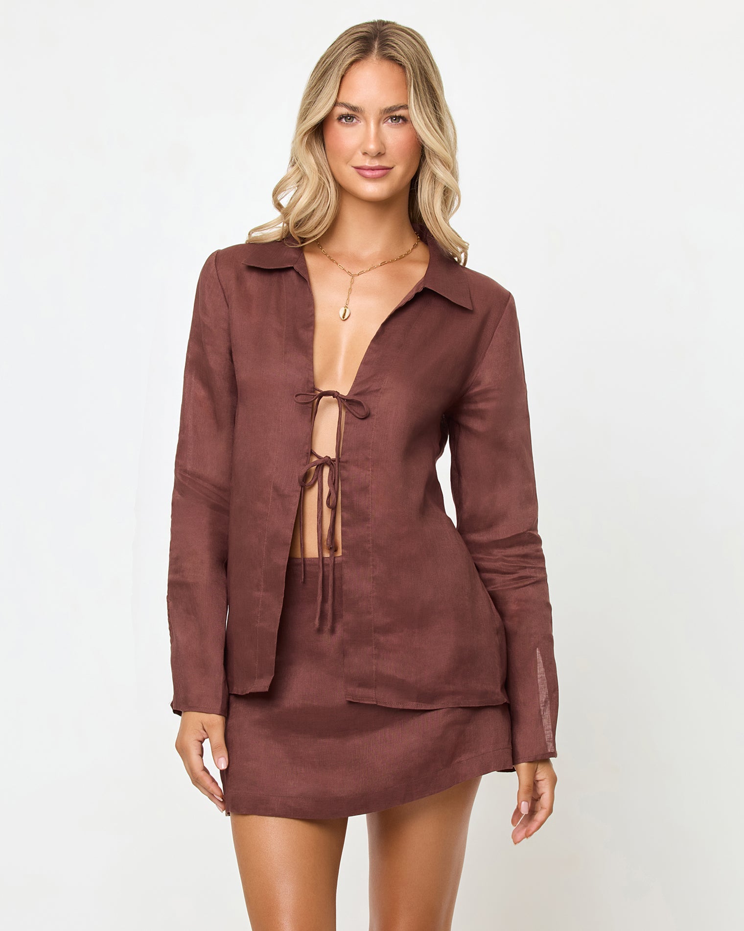 Cafe | Badge:New Arrival_#B2AC88_#ffffff'