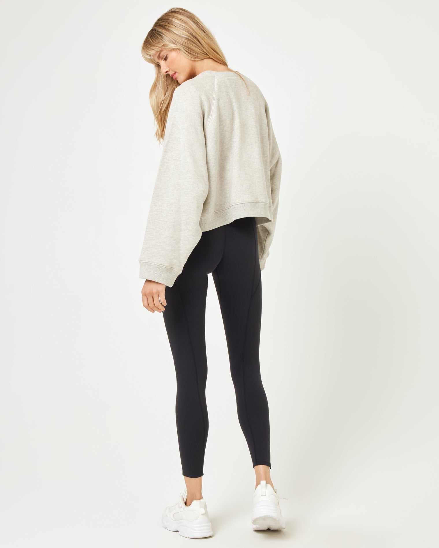 Heather Gray | Model: Lura (size: S)