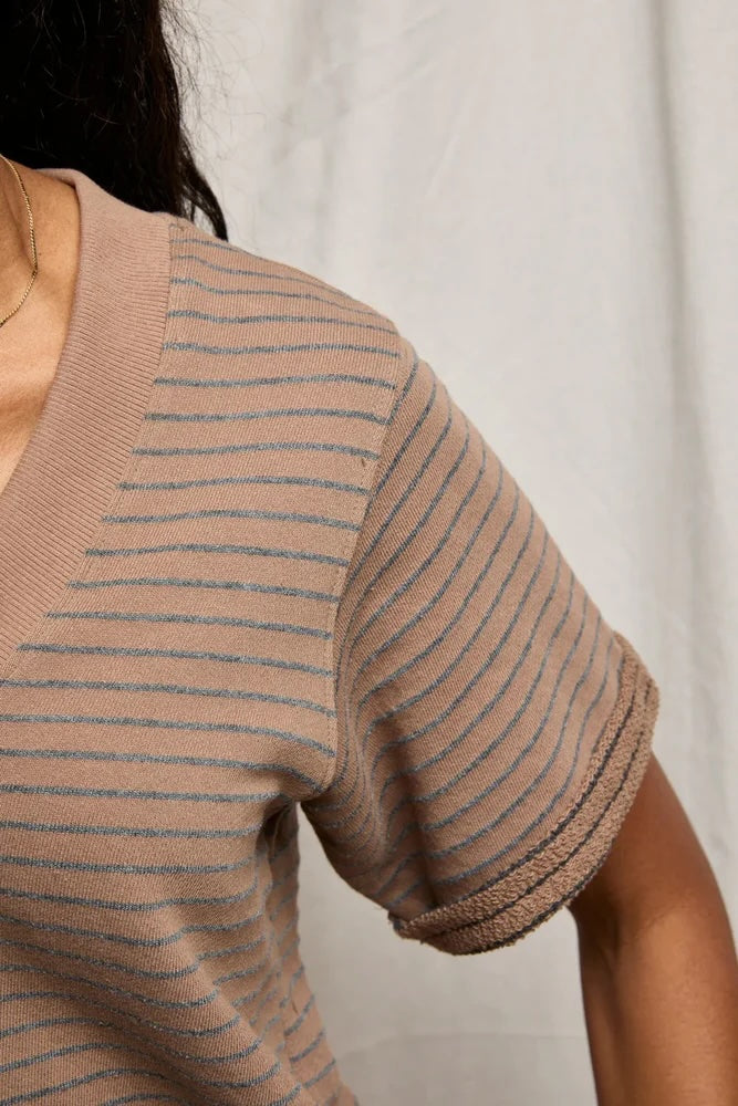 Briggs V Neck Sweatshirt in Mocha Charcoal Stripe