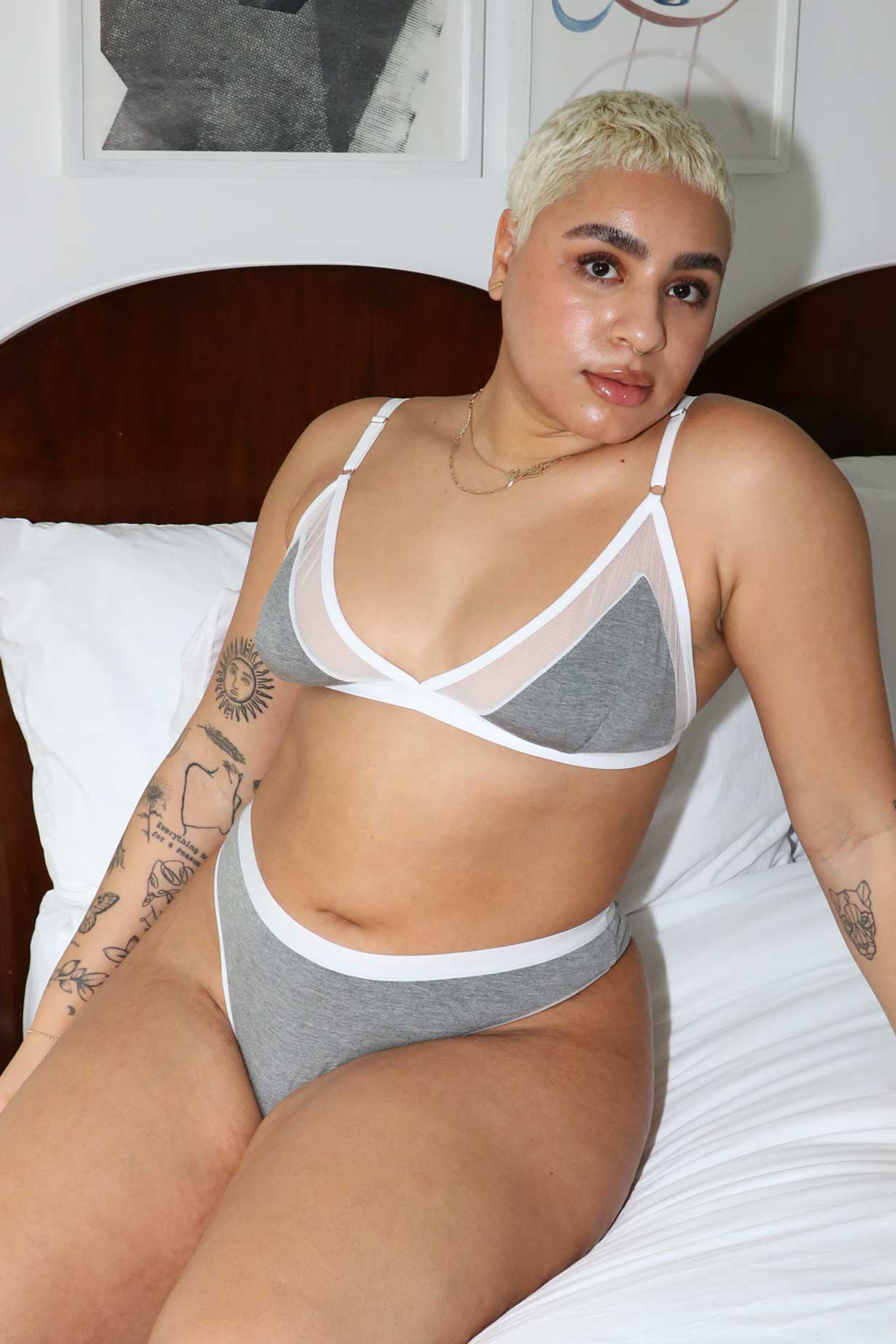Emery Thong in Solid Grey