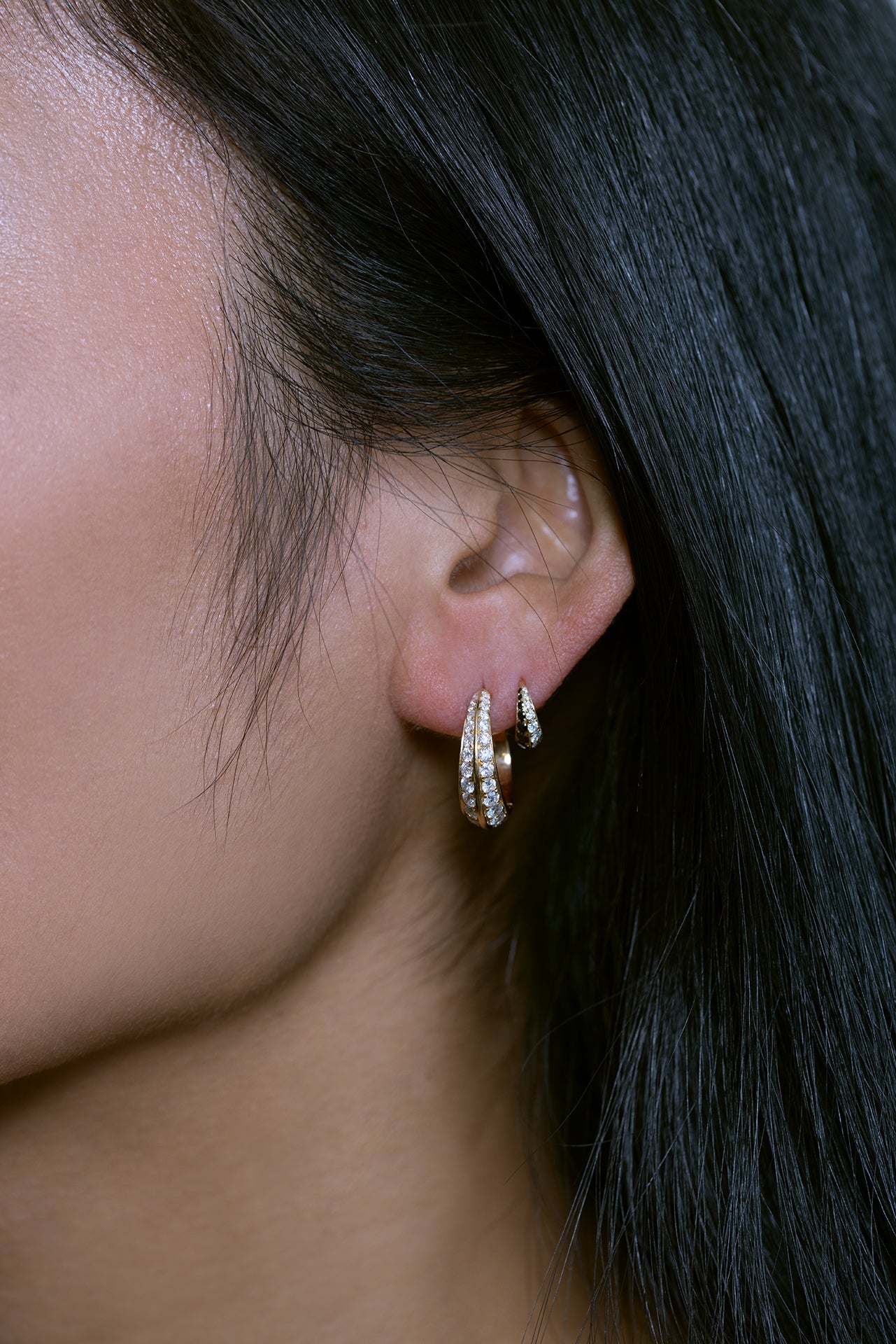 Othello Mini Crescent Hoop