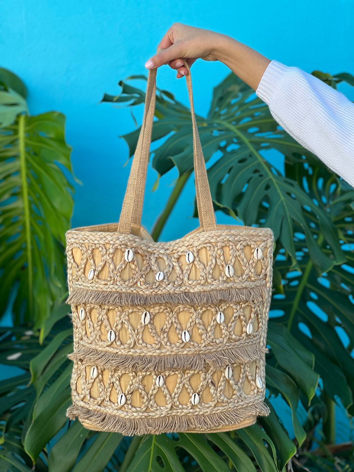 ISLA JUTE SEASHELL TOTE