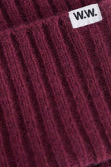 Luca Beanie in Bordeaux