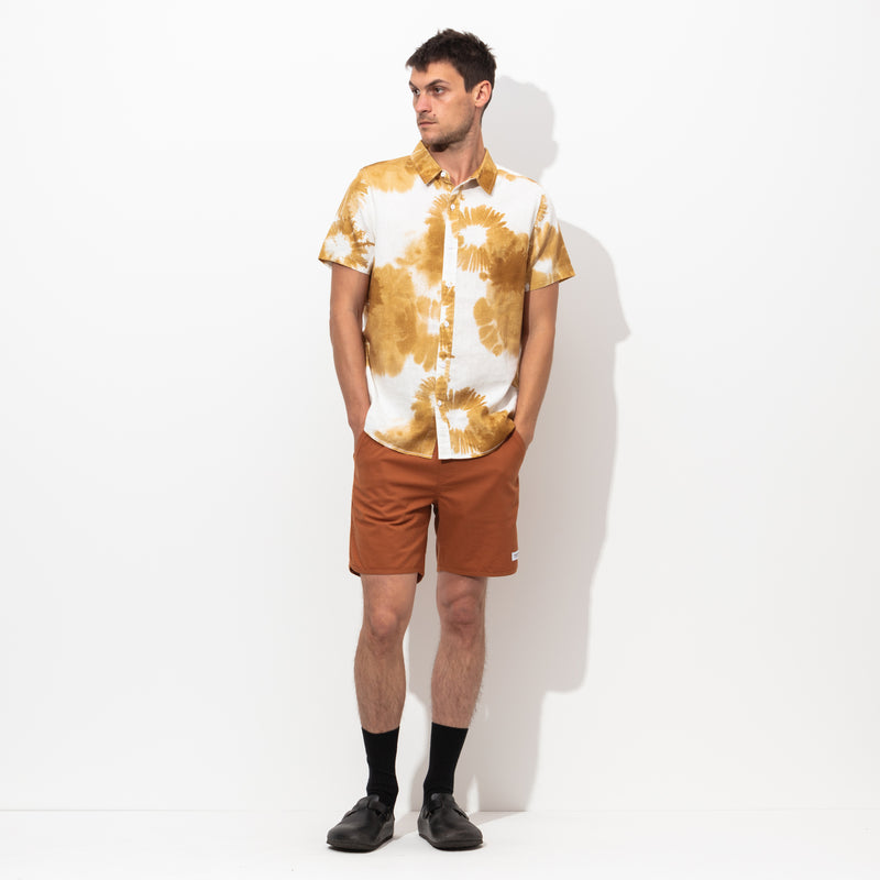 Washed up S/S Woven Shirt in Tobacco