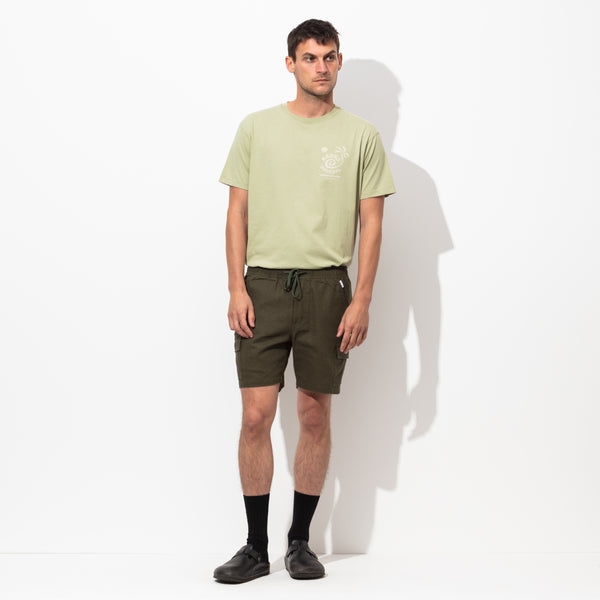 Boundry Walkshort in Surplus