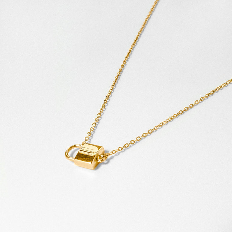 Bella Lock Necklace in Gold