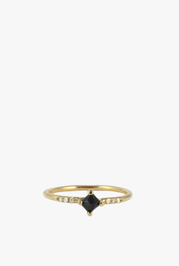 Black Diamond Equilibrium Point Ring