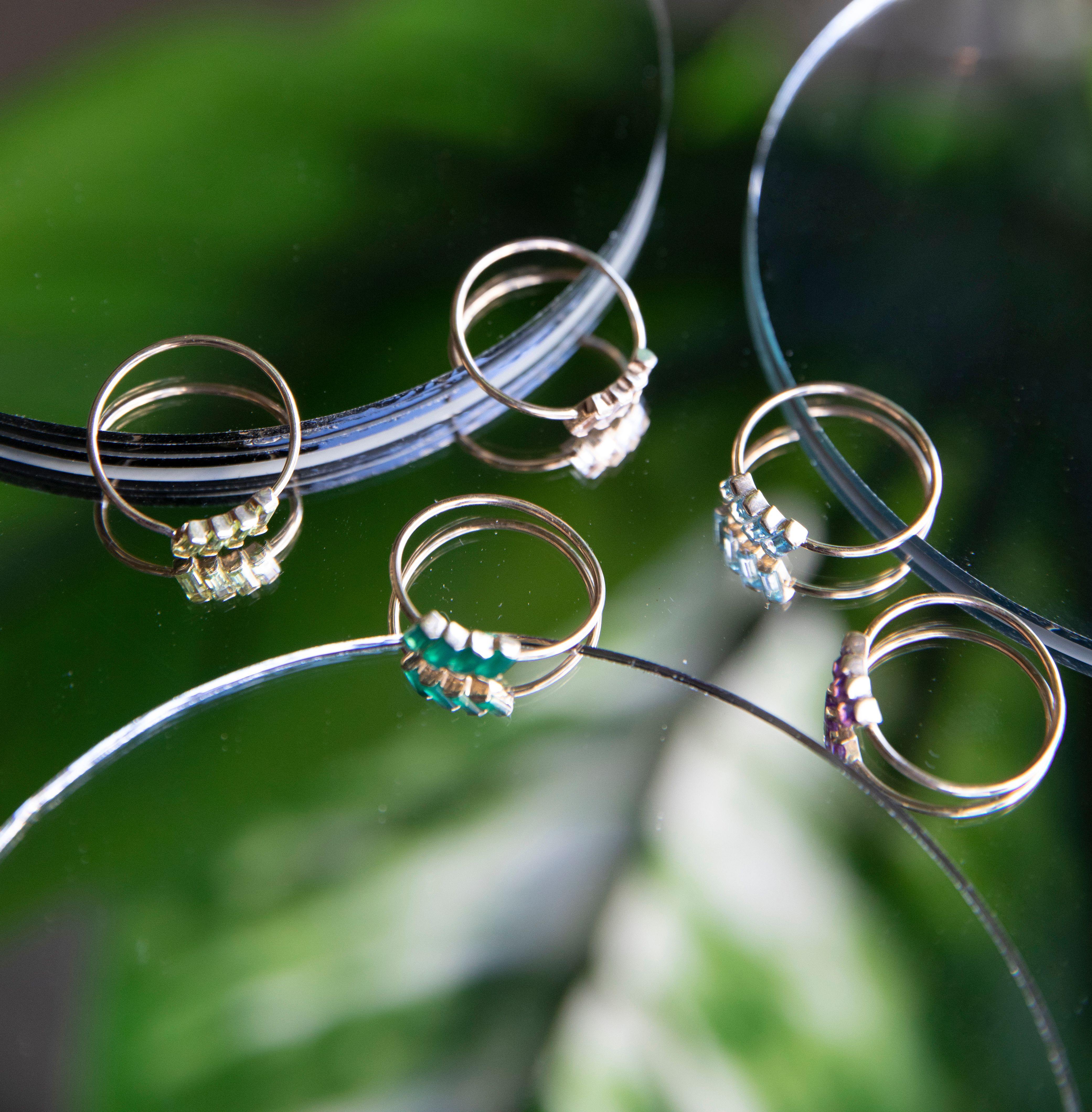 SAPPHIRE BAGUETTE RING