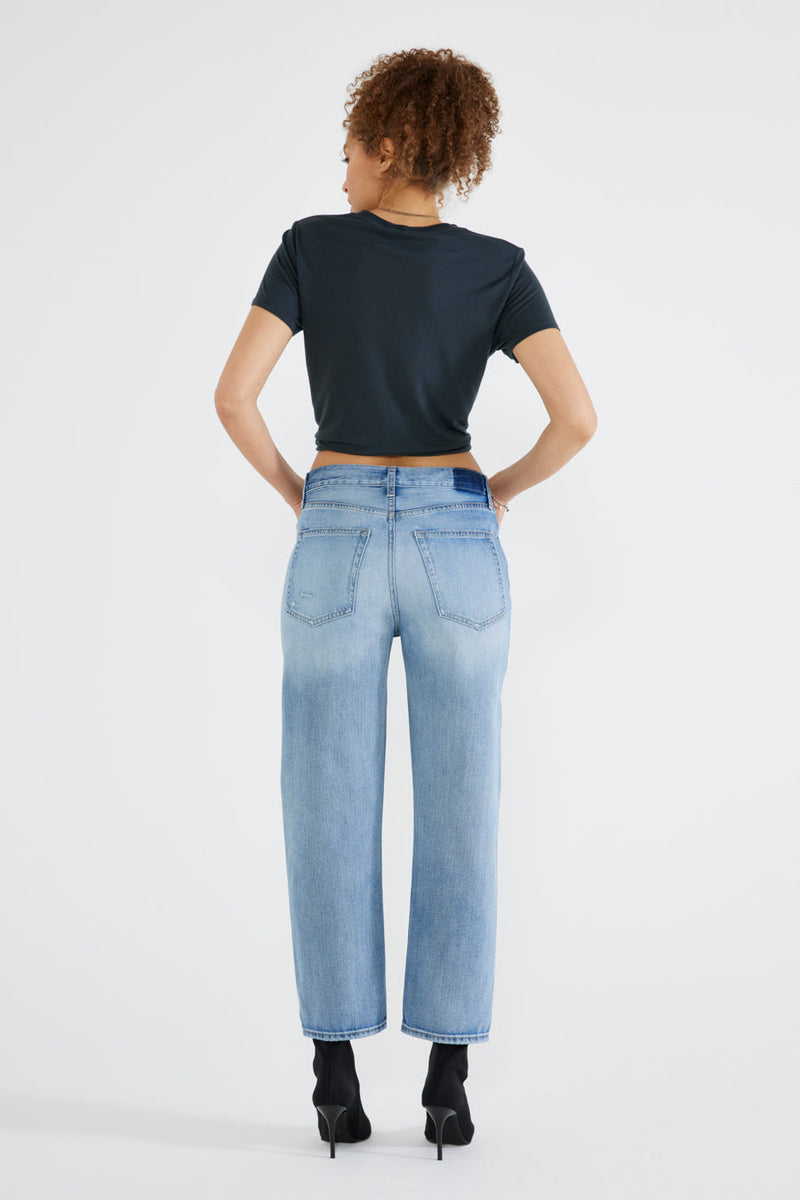 Neli Crossover Crop Jean in Castaway