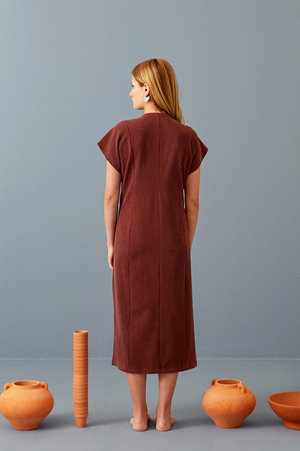 Elaine Midi Dress in Port