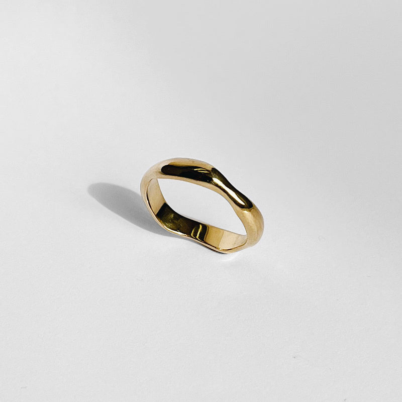 Flow Ring, Gold