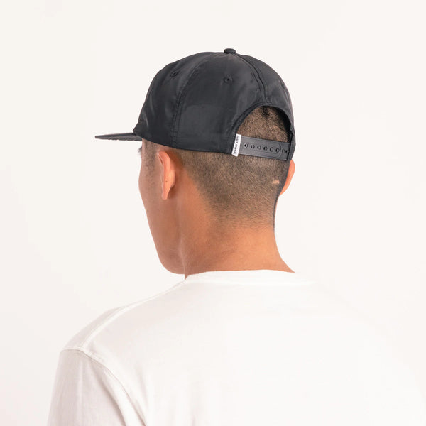 Islands Hat in Black