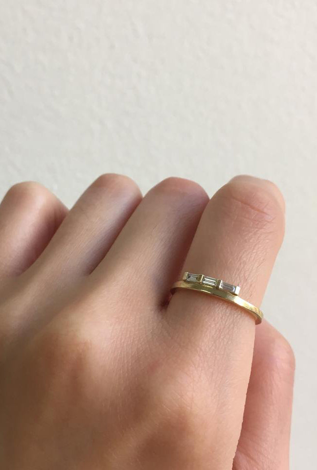 Baguette Float Ring
