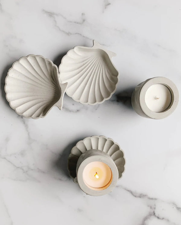 Seashell Concrete Tray
