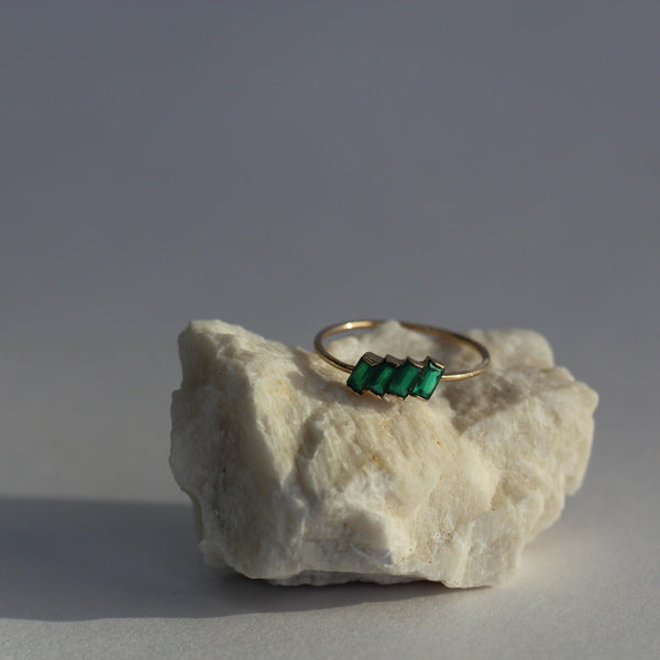 AGATE BAGUETTE RING