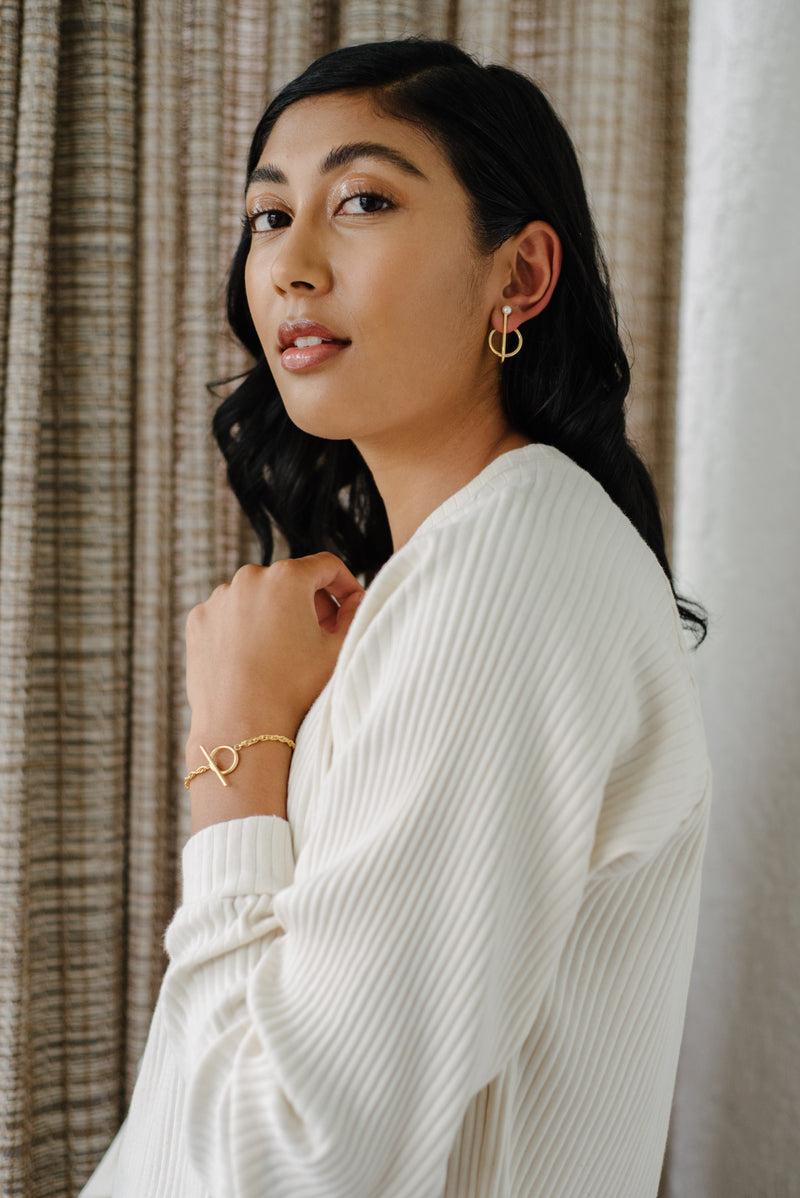 Naya Toggle Bracelet, Gold