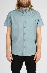 Shooty SS Woven Shirt in Emerald