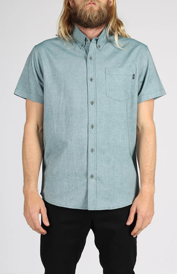 Shooty SS Woven Shirt in Emerald