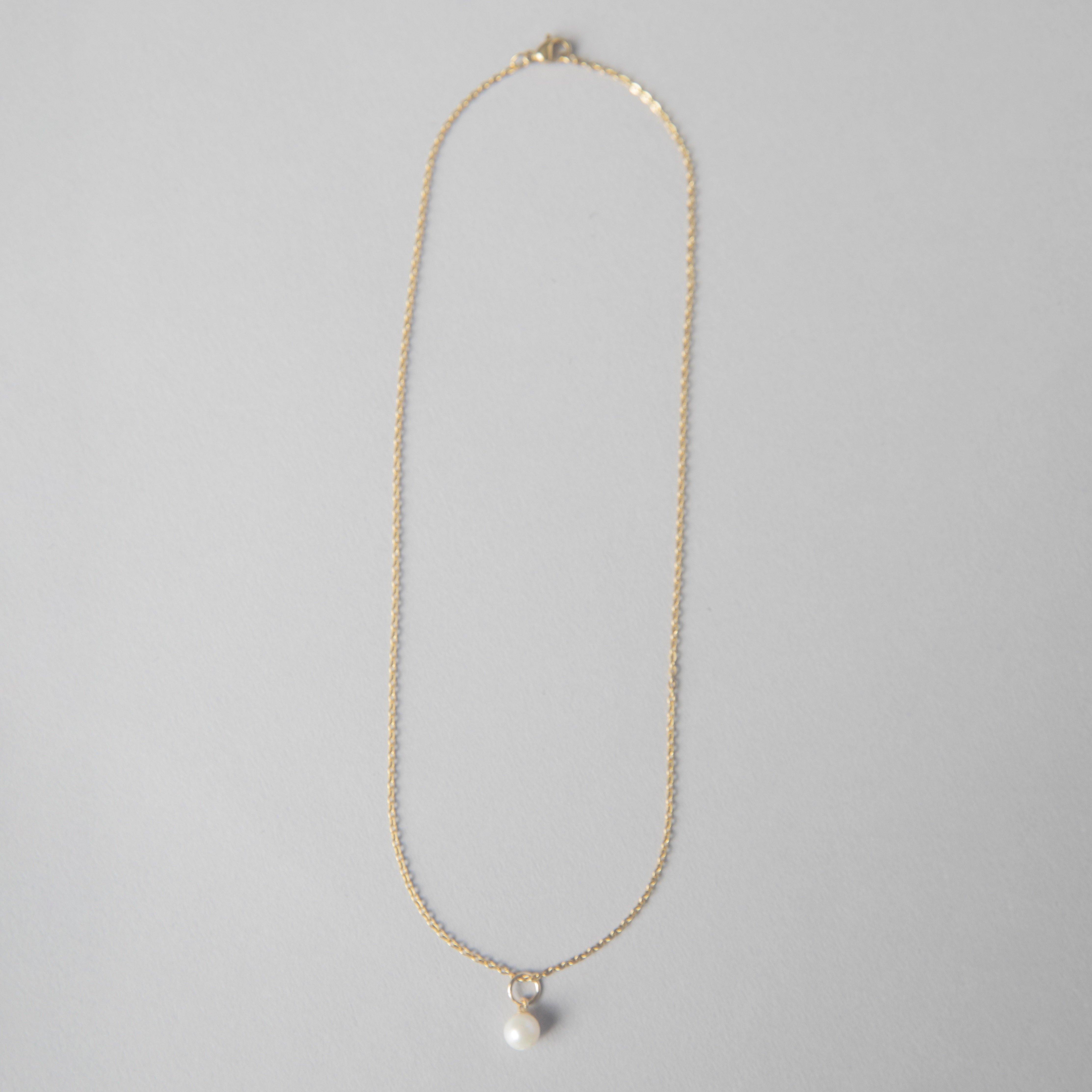 SOLO FRESHWATER PEARL NECKLACE