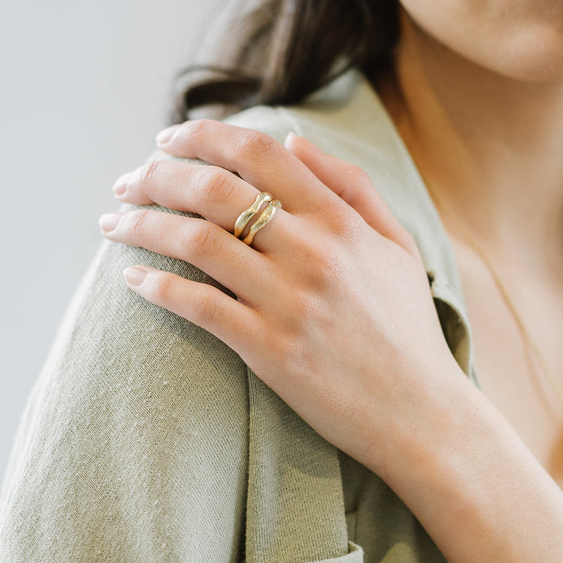 Flow Ring, Gold