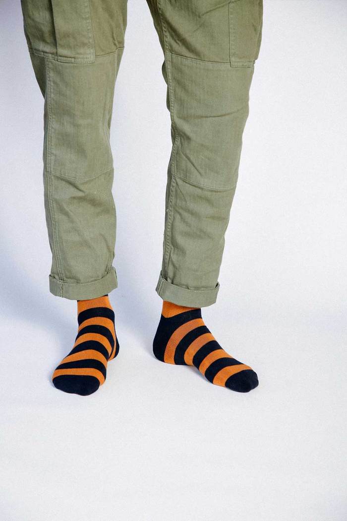 Bande Socks in Navy/Brown