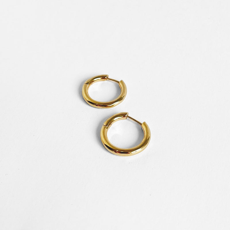 Uma Hoops