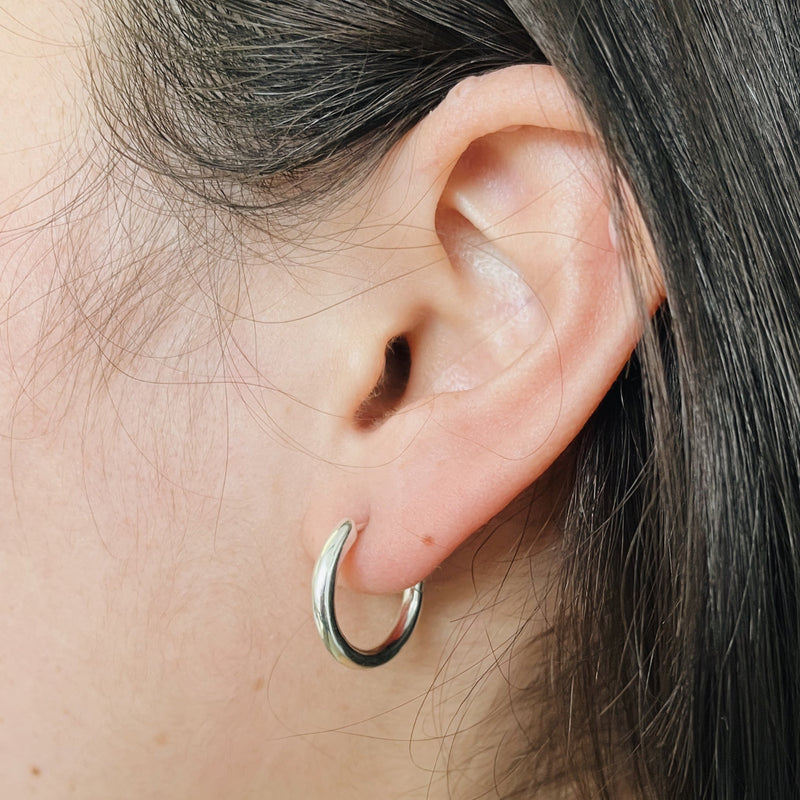 Uma Hoops
