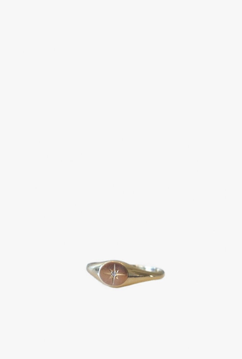 Baby Signet D Ring
