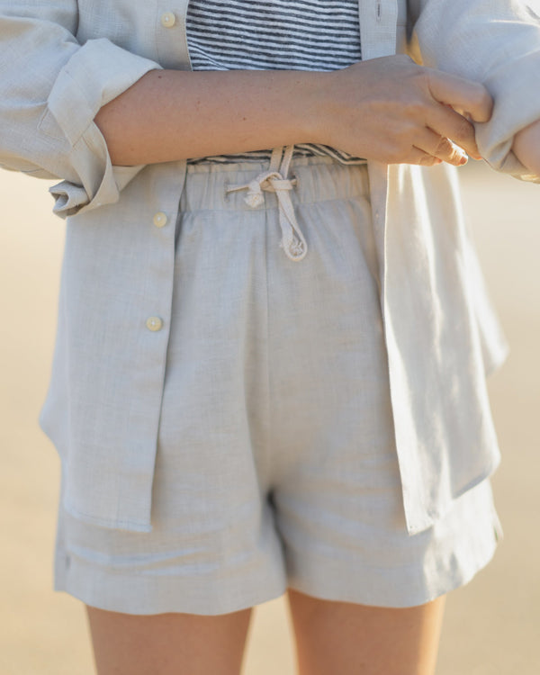 Bo Shorts | Bone