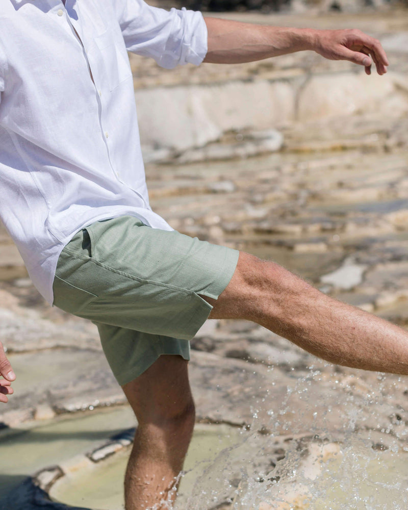 Bo Shorts / Moss