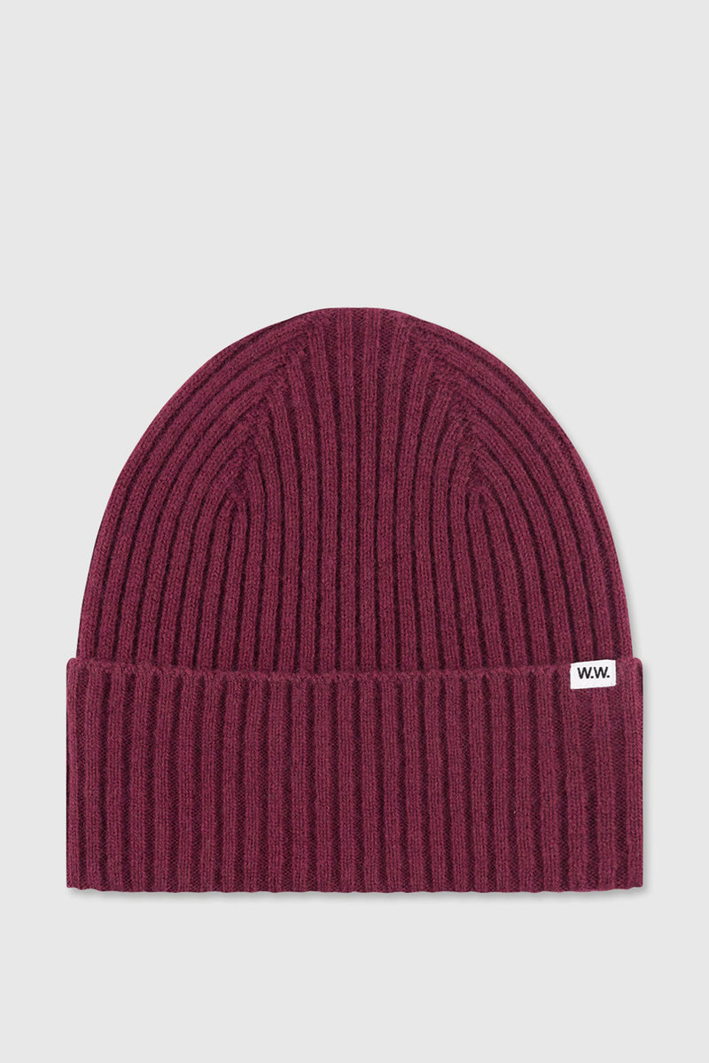 Luca Beanie in Bordeaux