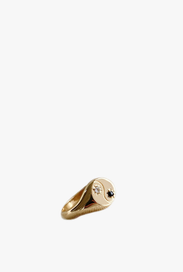 Yin+Yang Ring